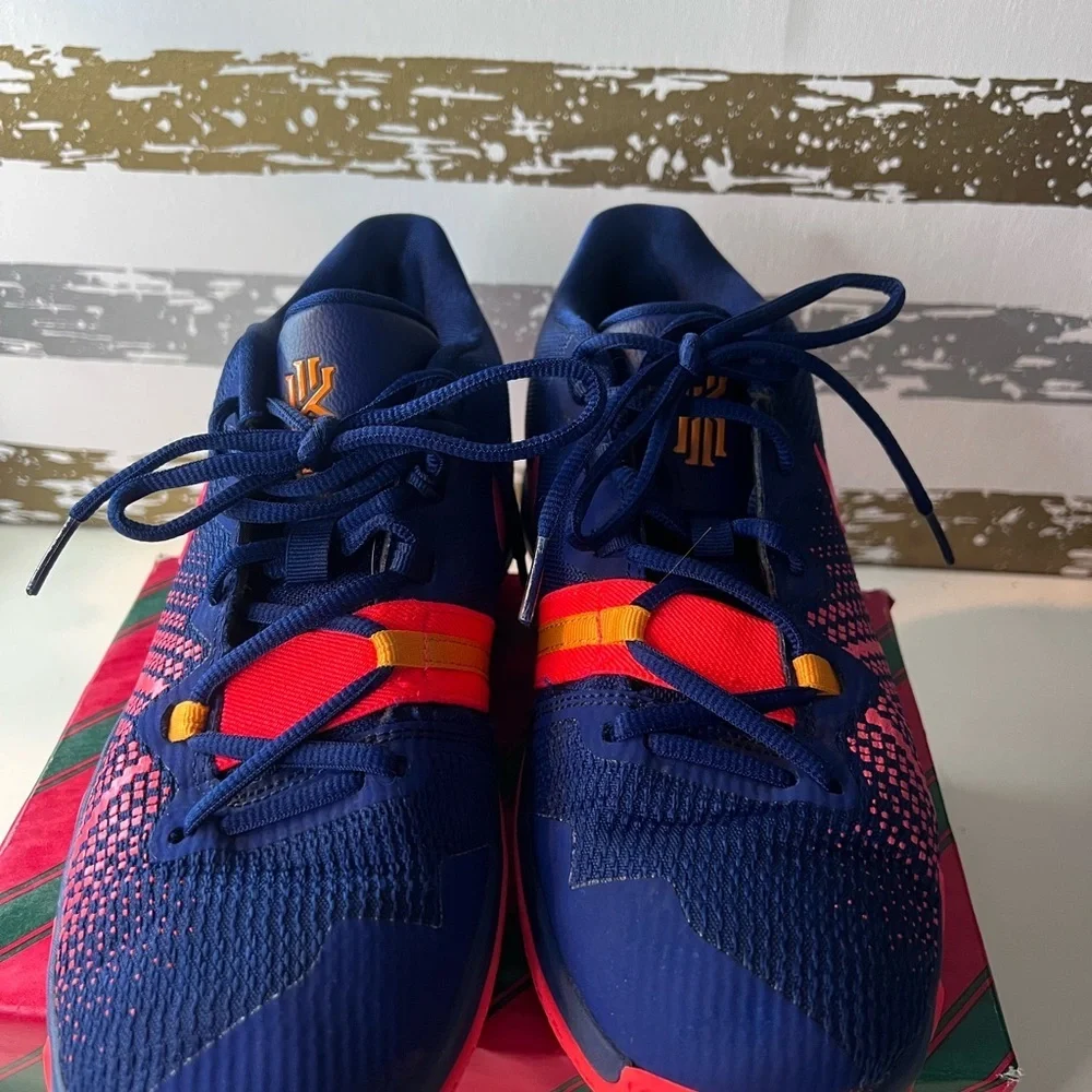 Nike Kyrie “Blue Void” GS